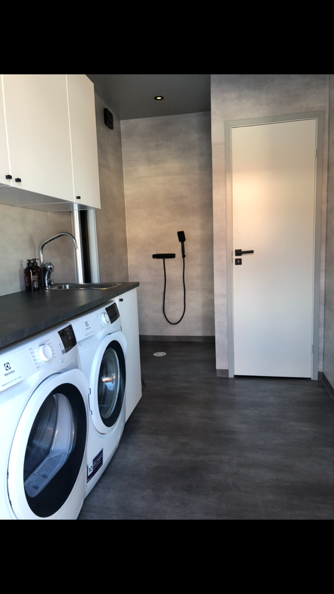 Företagsbild på Byggservice Lbg AB – snickare i Örebro län