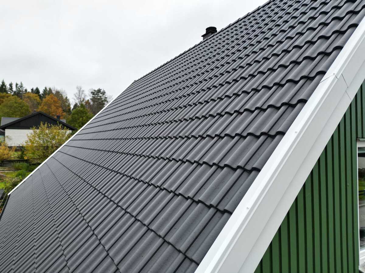 Bild tagen av Göteborgstakmontage