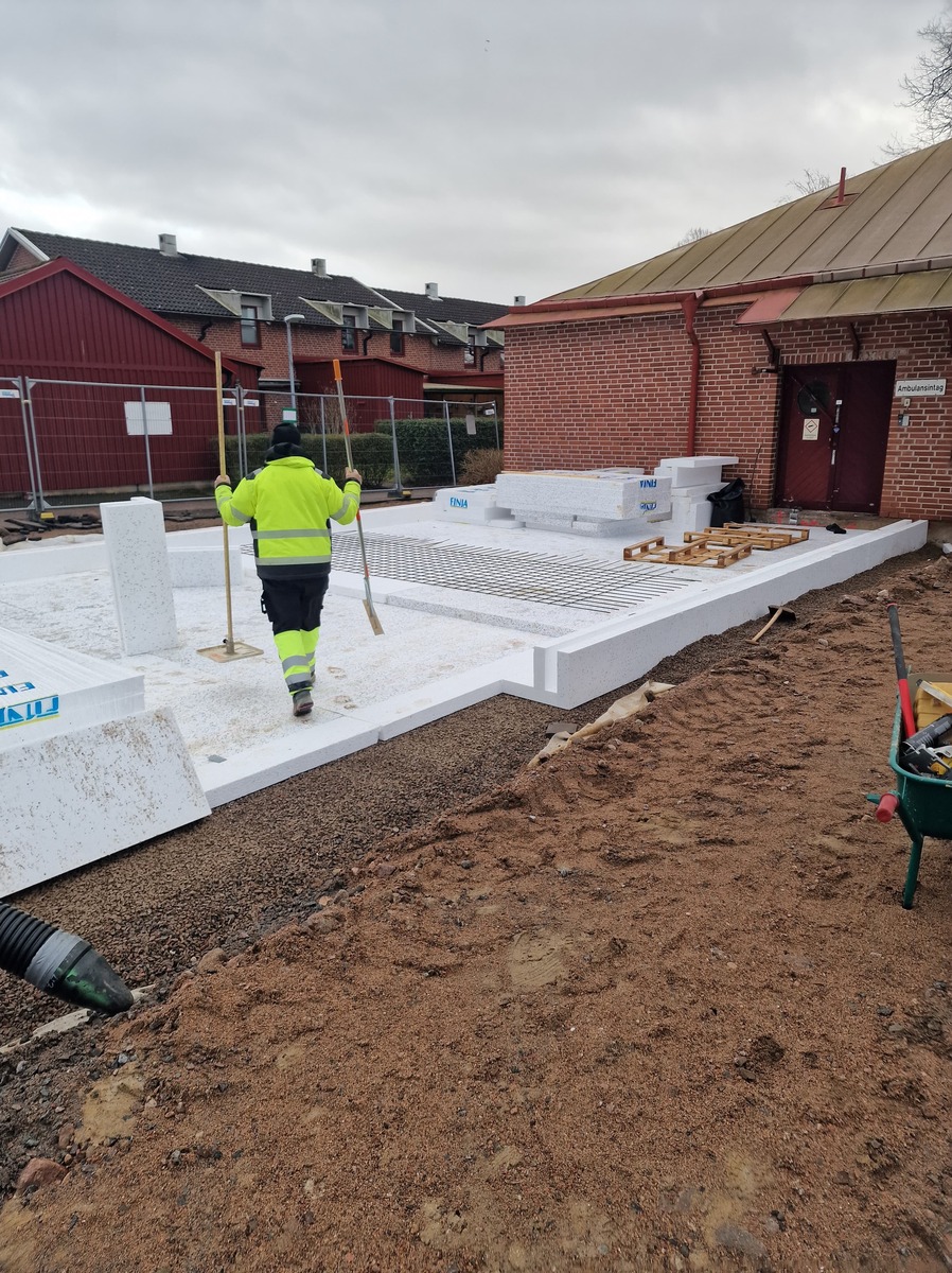 Företagsbild på DeZign Hus i Skåne AB – Ett badrumsföretag i Bjuv 2025