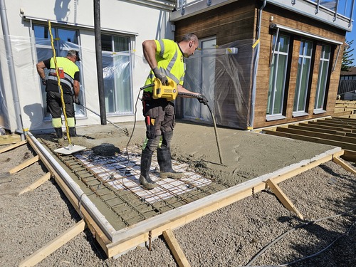 Företagsbild på DeZign Hus i Skåne AB – Ett badrumsföretag i Bjuv 2025