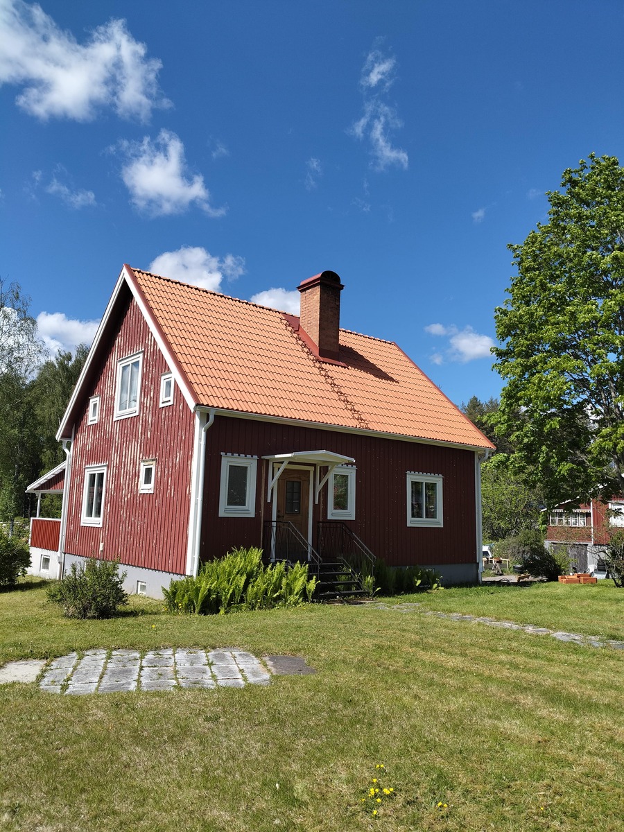 Företagsbild på Herr och Fru Tak AB – Ett takföretag i Dalarnas län