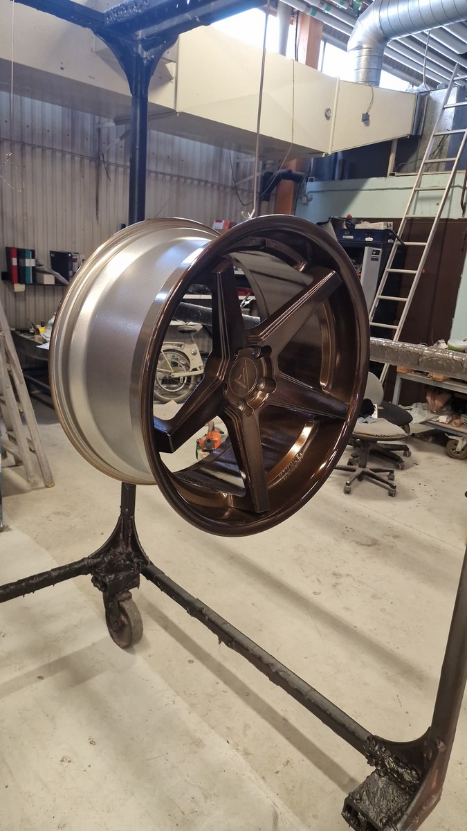 Företagsbild från Mora Pulverlackering AB