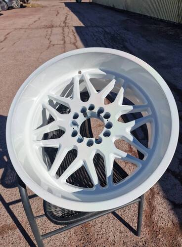 Mora Pulverlackering AB bild