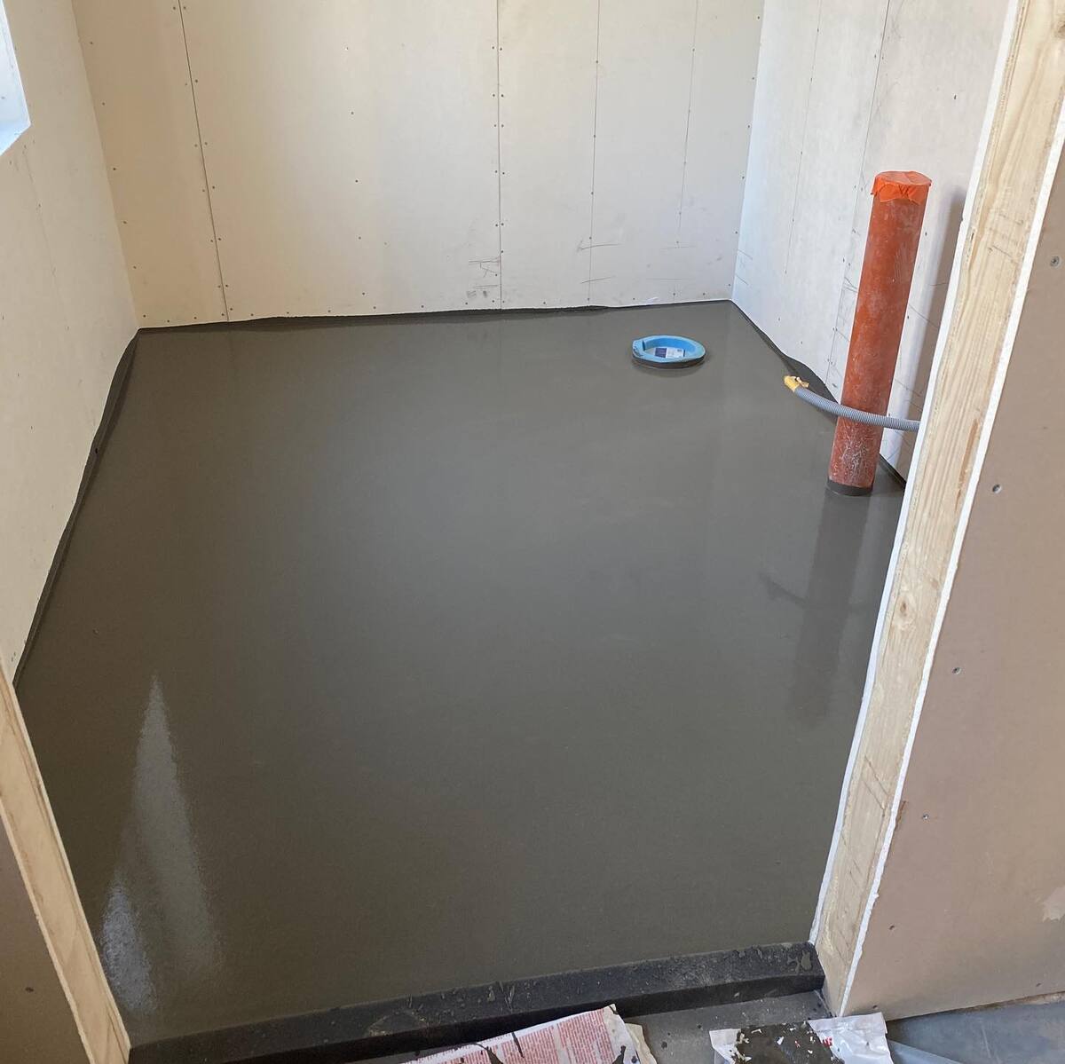 Företagsbild från DBH Bygg och Plattsättning AB