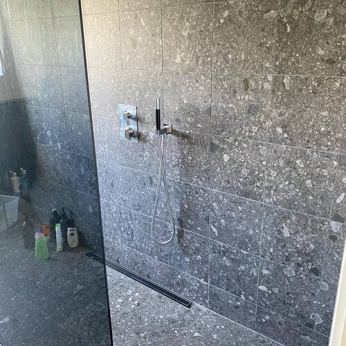 DBH Bygg och Plattsättning AB bild 2025