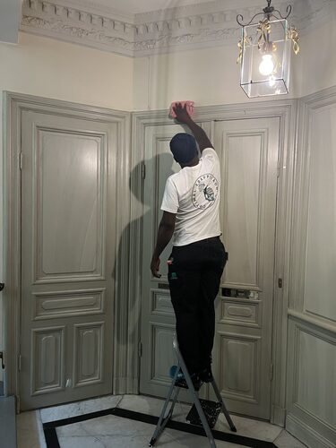 Skapa ett tryggt och inbjudande trapphus