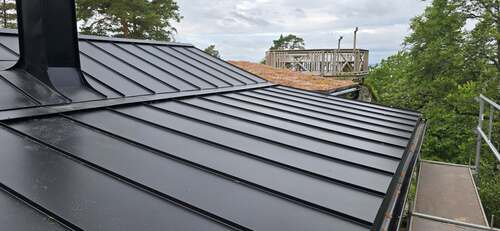 Nytt plåttak monterat av Trygga Tak