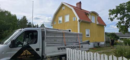Trygga Tak på plats hos kund i Linköping