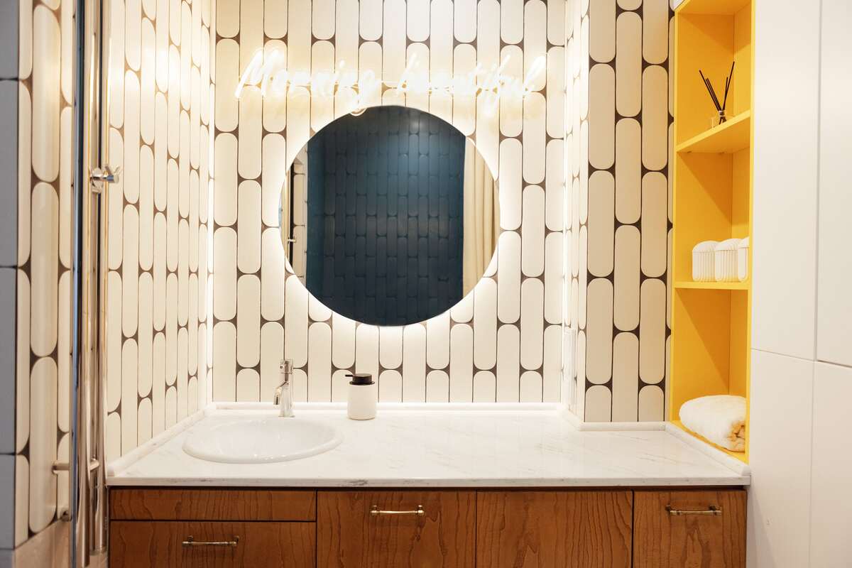 Bild på Holmströms Golvläggning i Västerås – badrumsföretag & badrumsrenoverare i Västerås (Västmanlands län)