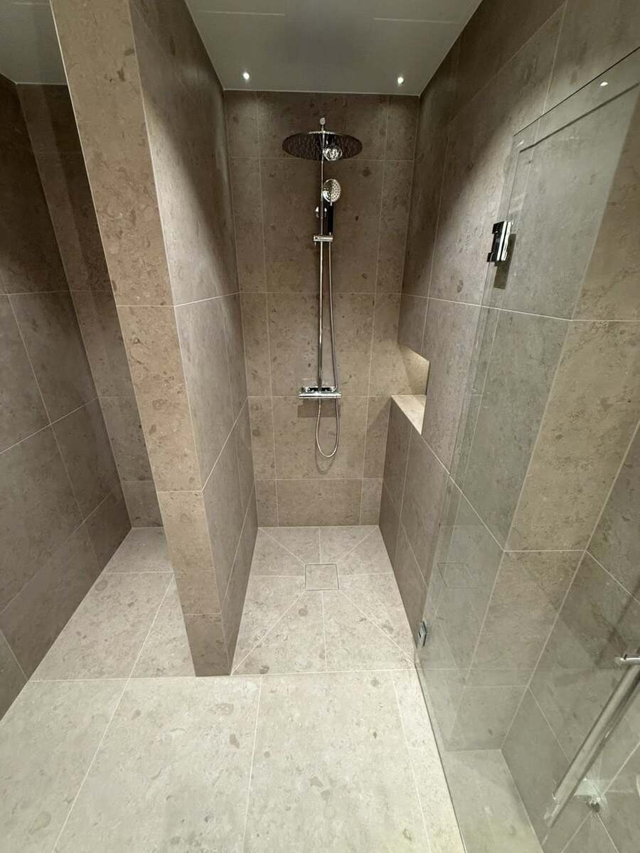 Företagsbild på Avesta Bygg & Montage – Ett snickeriföretag i Dalarnas län 2025