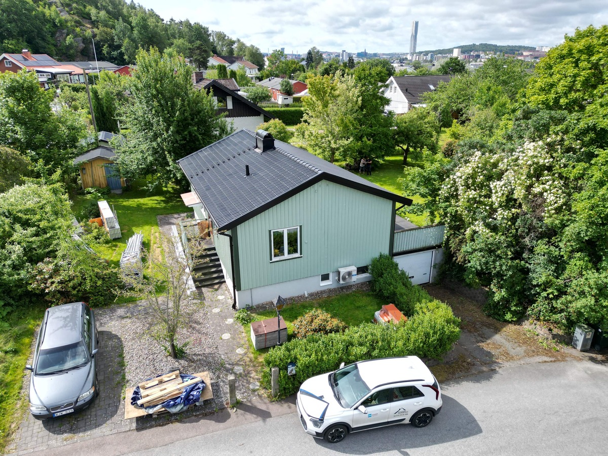 Bild på Göteborgs Takmontage AB – takföretag & takläggare i Göteborg (Västra Götalands län)