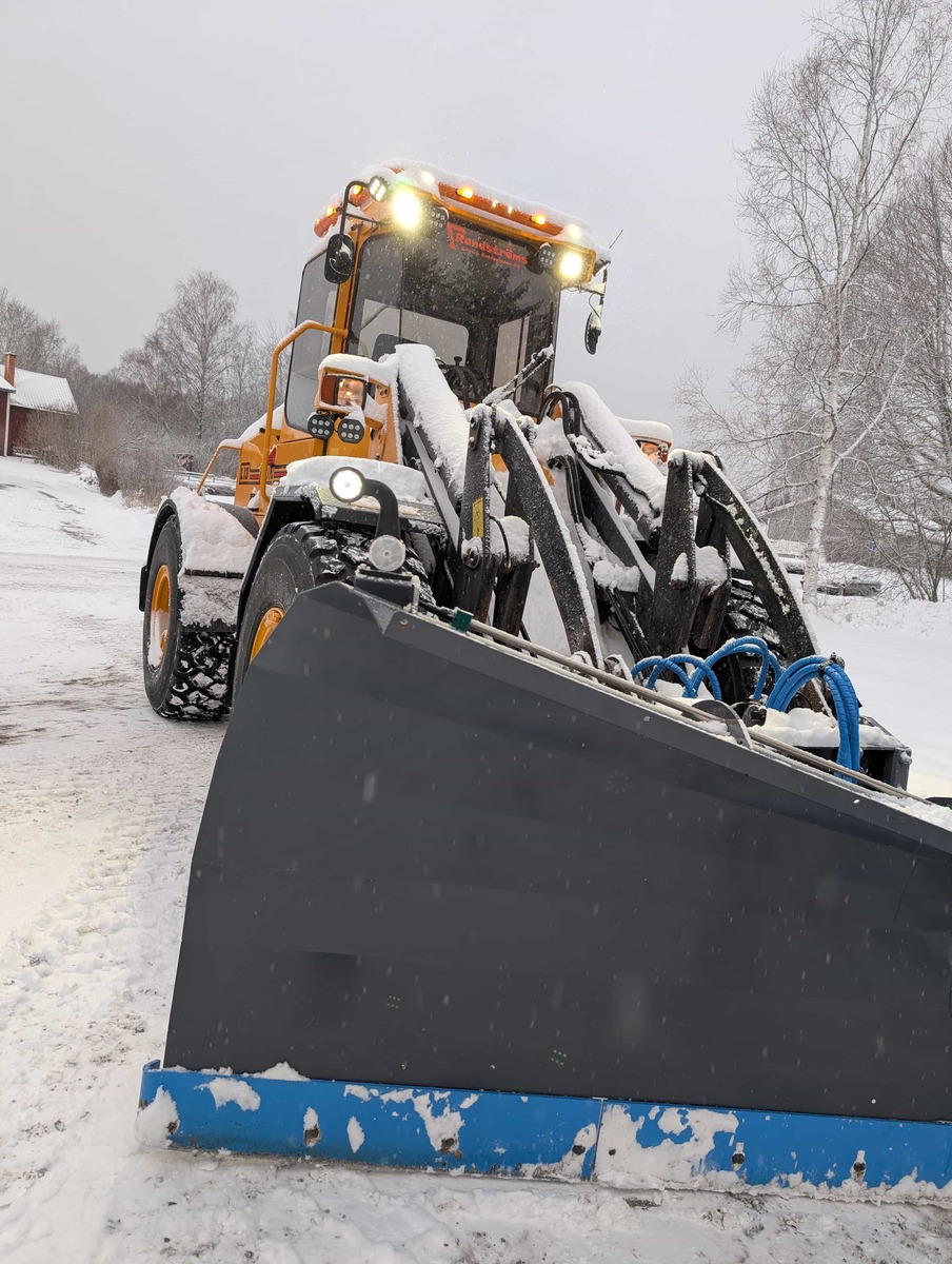 Företagsbild på Randströms Gräv o Entreprenad – Ett dräneringsföretag i Dalarnas län