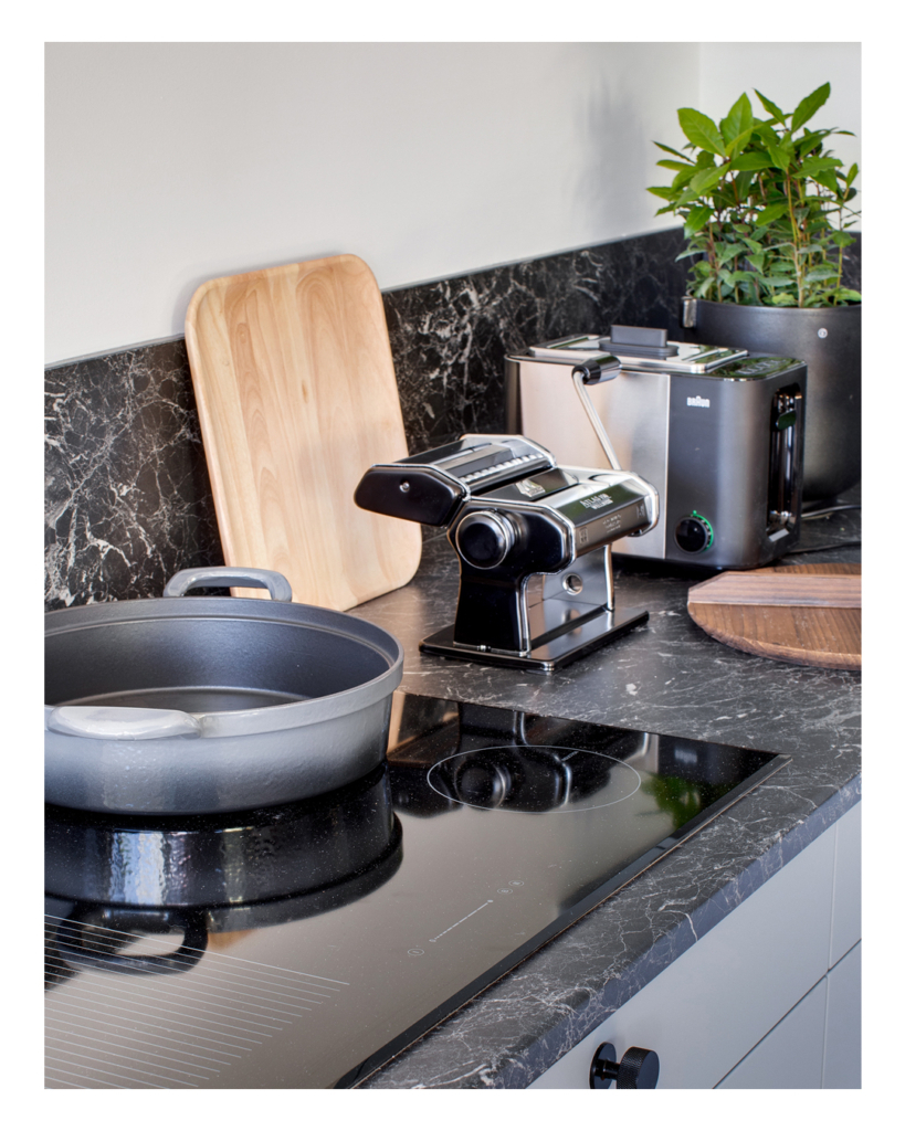 Företagsbild på RS Byggmontage – Ett snickeriföretag i Sandviken