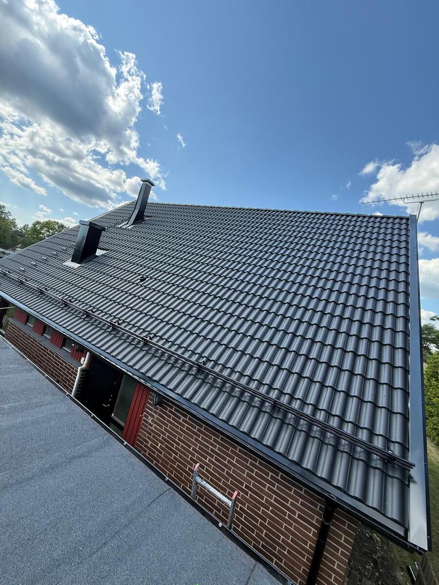 Företagsbild på Skåne Fastighetsrenovering AB – Ett takföretag i Skåne län