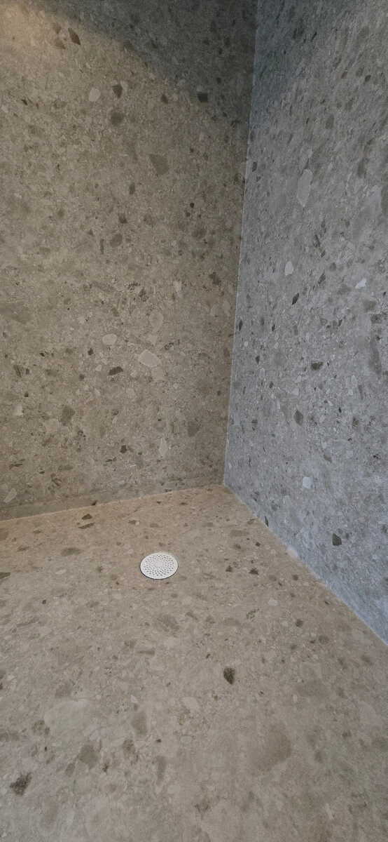 Företagsbild på Säters Golvtjänst Aktiebolag – Ett badrumsföretag i Säter