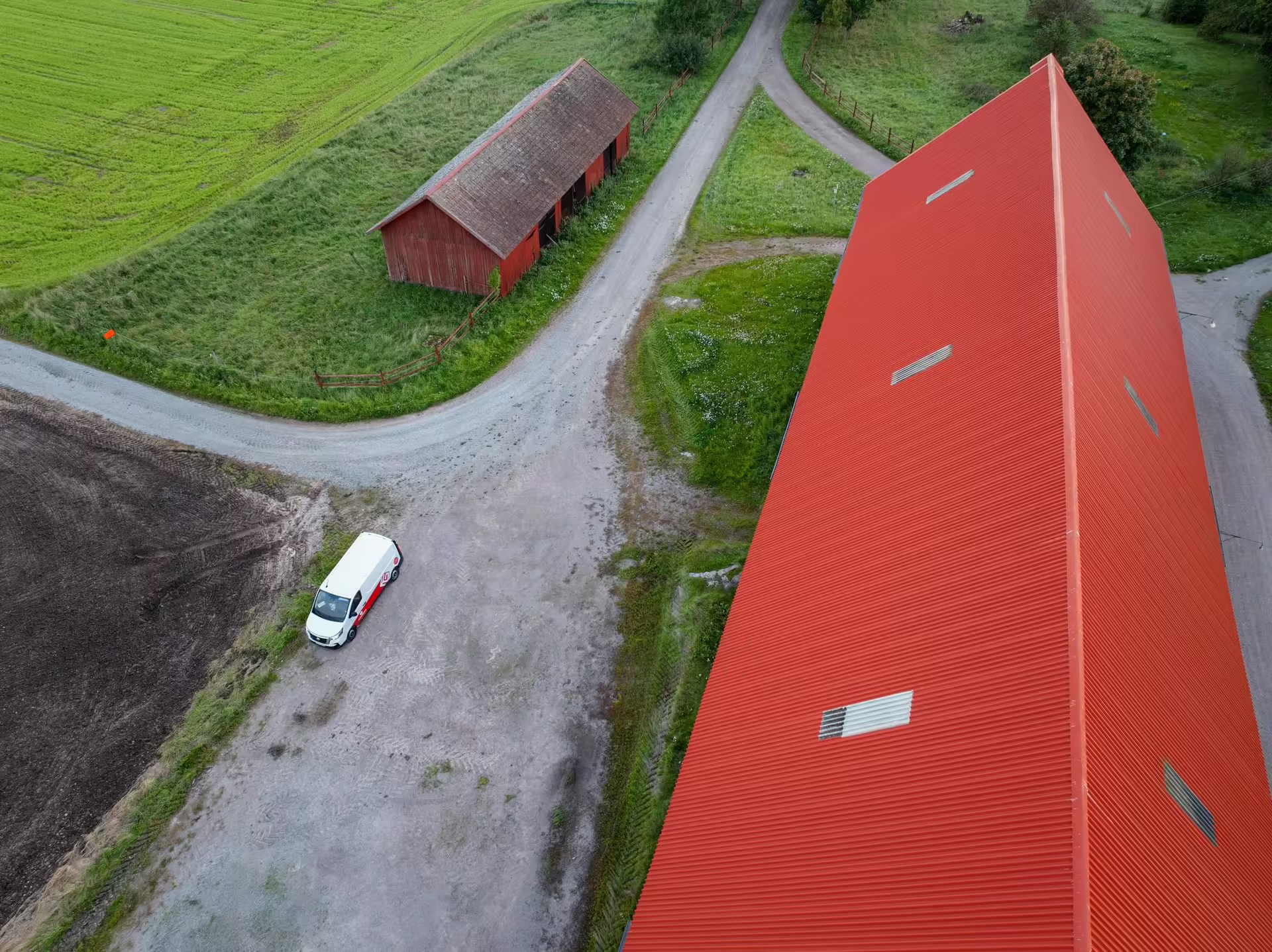 Bild på Husdesign Gruppen Sverige AB – takläggare i Hallstahammar