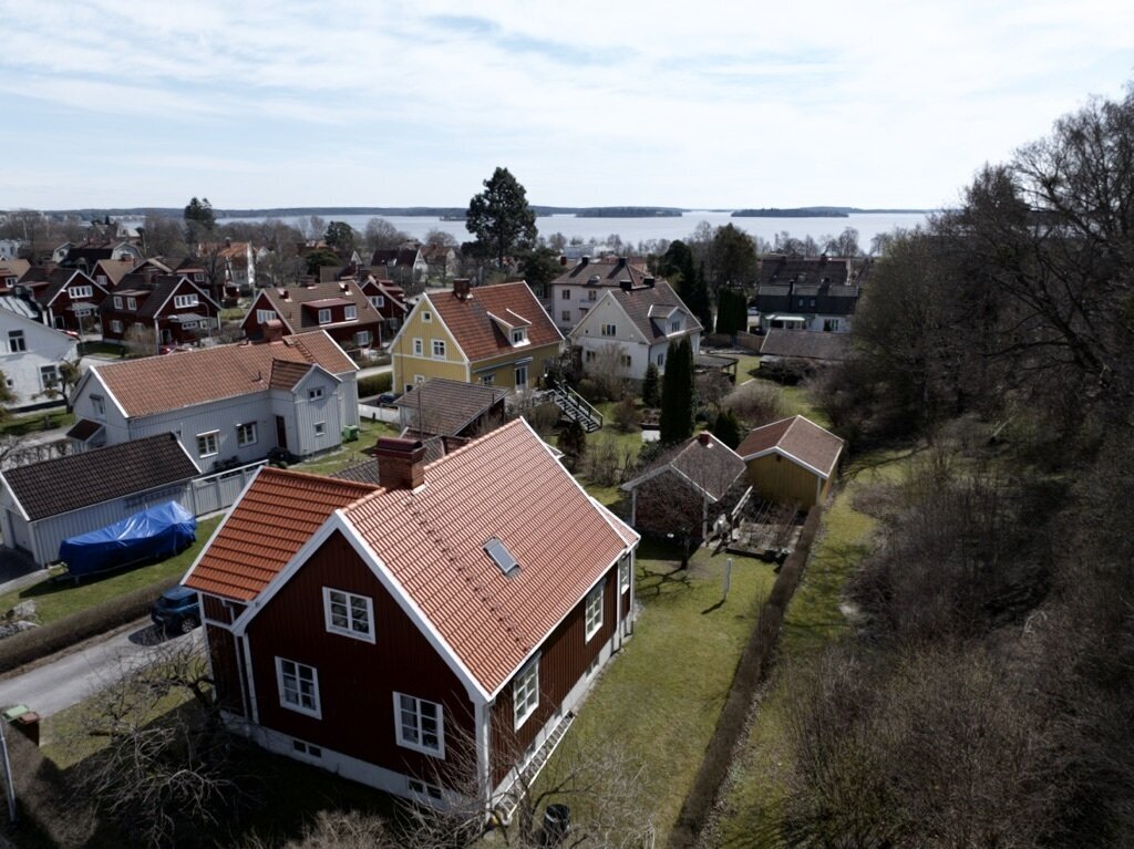 Företagsbild på Husdesign Gruppen Sverige – Ett takföretag i Hallstahammar