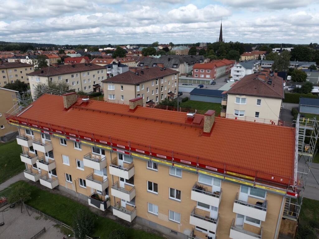 Företagsbild på Husdesign Gruppen Sverige – En takläggare i Västmanlands län