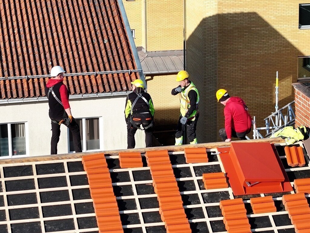 Bild på Husdesign Gruppen Sverige – takföretag & takläggare i Hallstahammar (Västmanlands län)