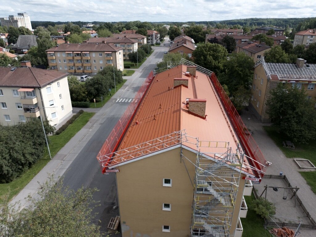 Företagsbild på Husdesign Gruppen Sverige – Ett takföretag i Hallstahammar
