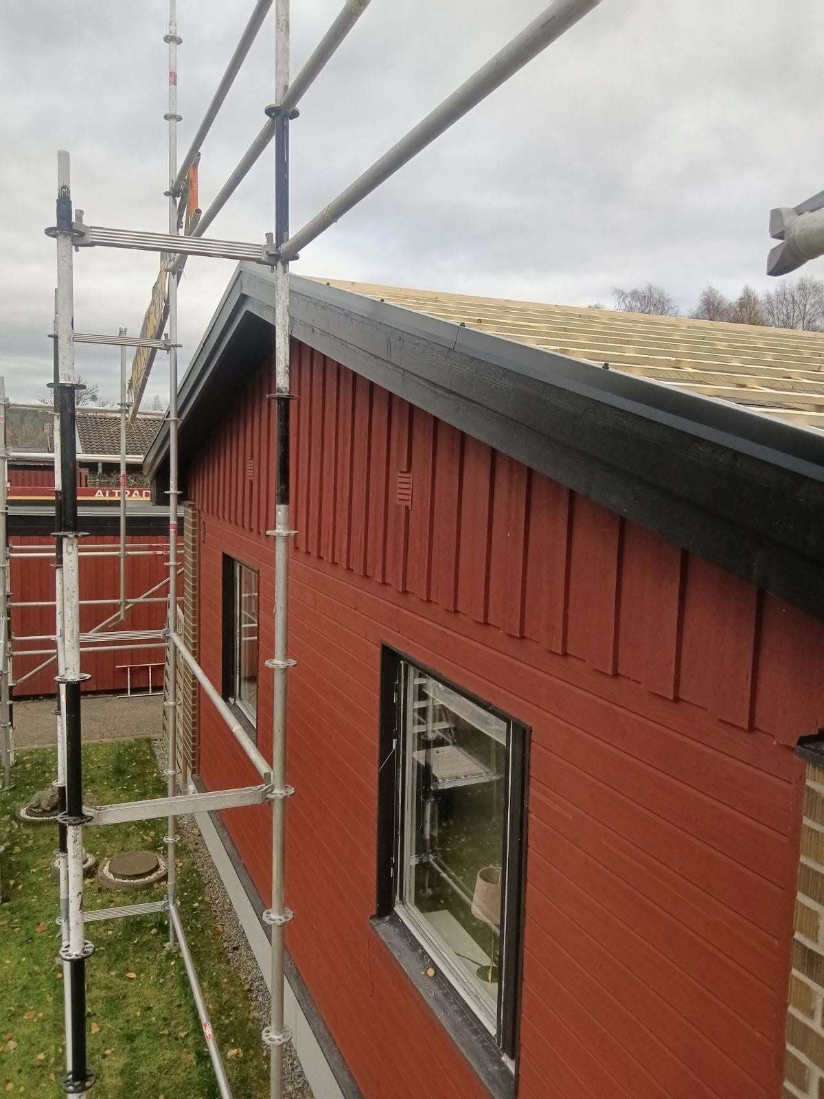 Företagsbild på Ludvika Tak & Byggnadsplåt – Ett takföretag i Dalarnas län 2026