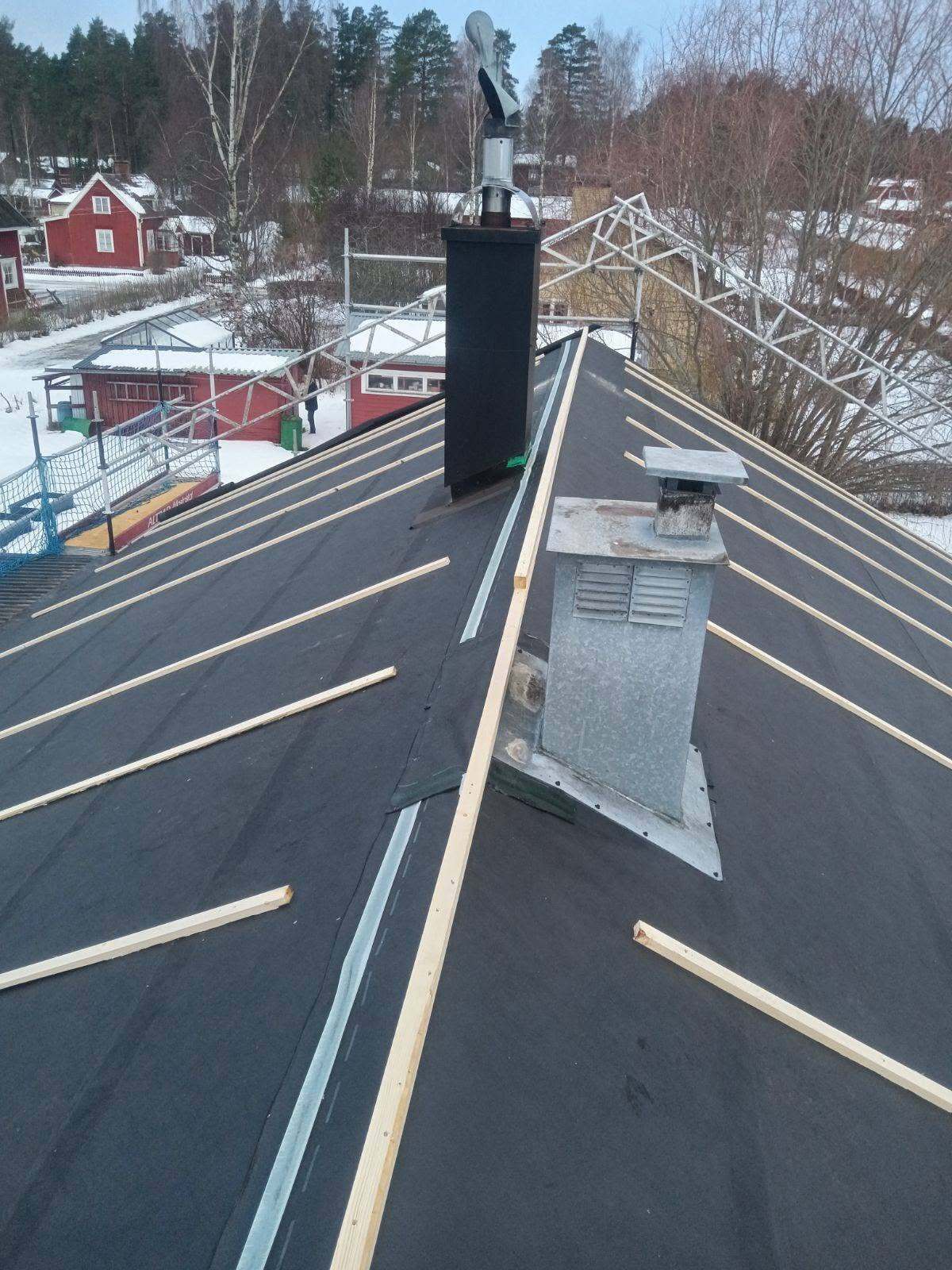 Bild på Ludvika Tak & Byggnadsplåt – takföretag & takläggare i Ludvika (Dalarnas län)