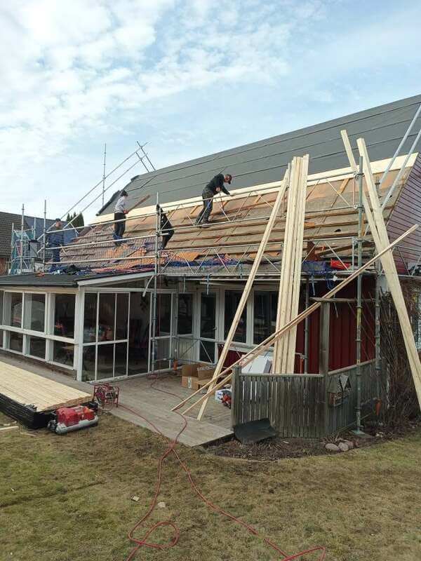 Företagsbild på Ludvika Tak & Byggnadsplåt, Ett takföretag i Ludvika 2026, bild 90