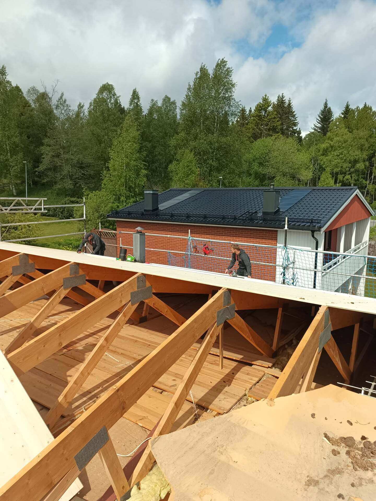 Företagsbild på Ludvika Tak & Byggnadsplåt – Ett takföretag i Dalarnas län 2026