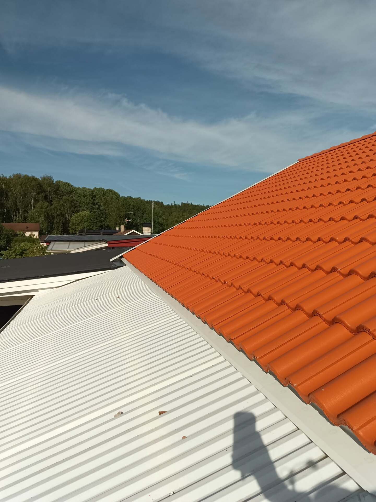 Företagsbild på Ludvika Tak & Byggnadsplåt – En takläggare i Dalarnas län