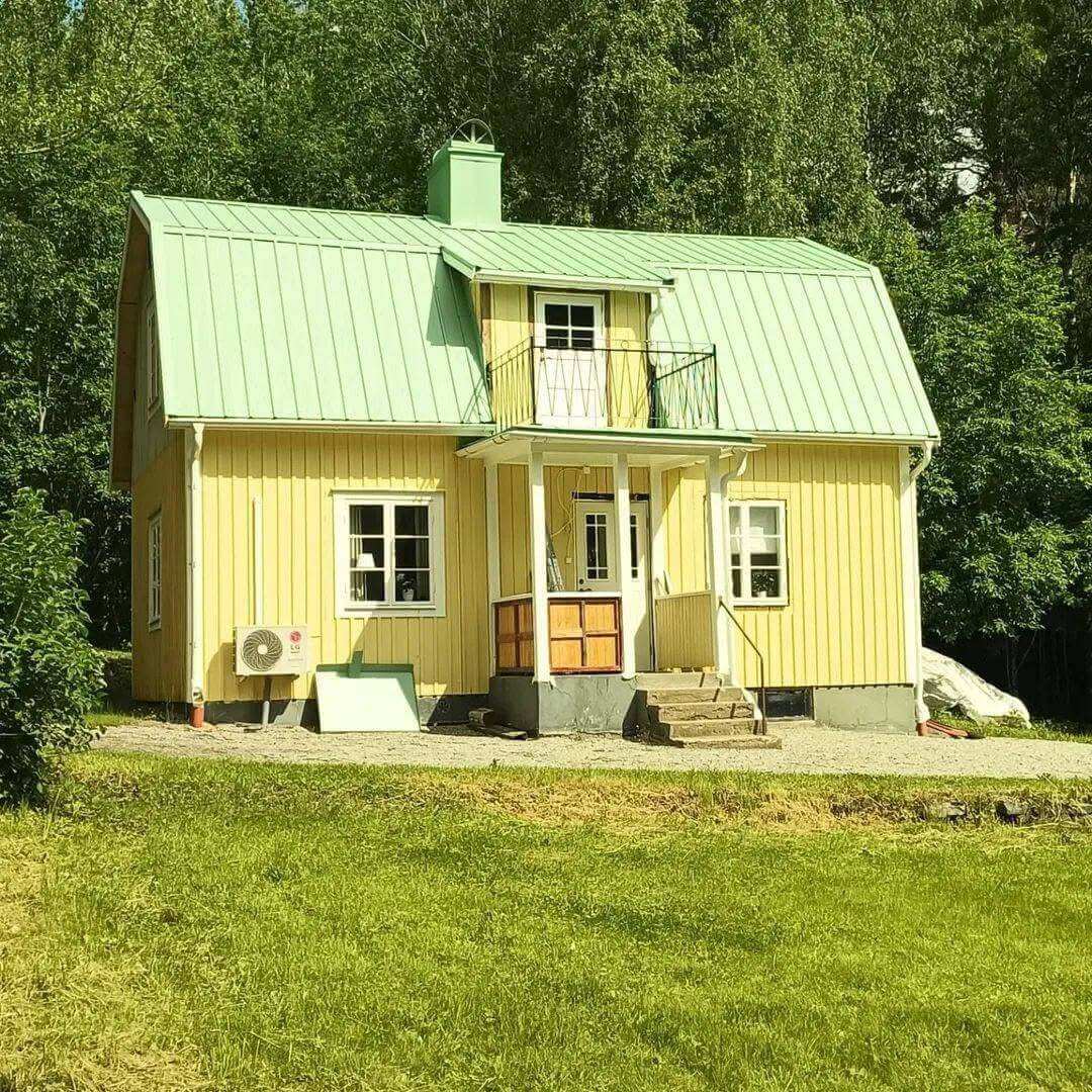 Företagsbild på Ludvika Tak & Byggnadsplåt – En takläggare i Dalarnas län