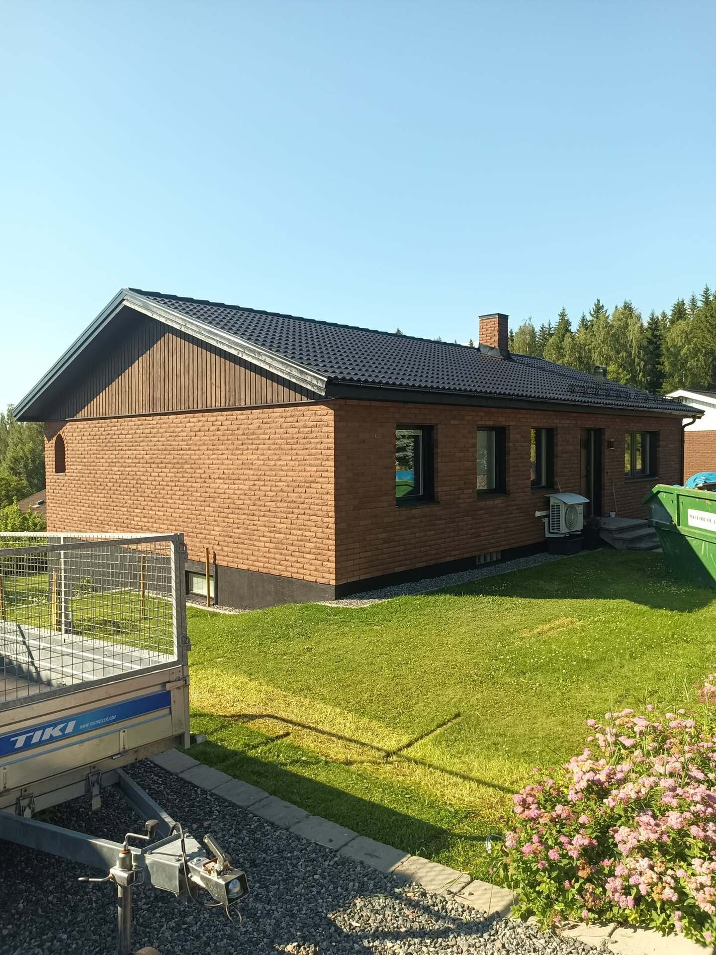 Företagsbild på Ludvika Tak & Byggnadsplåt – takläggare i Dalarnas län
