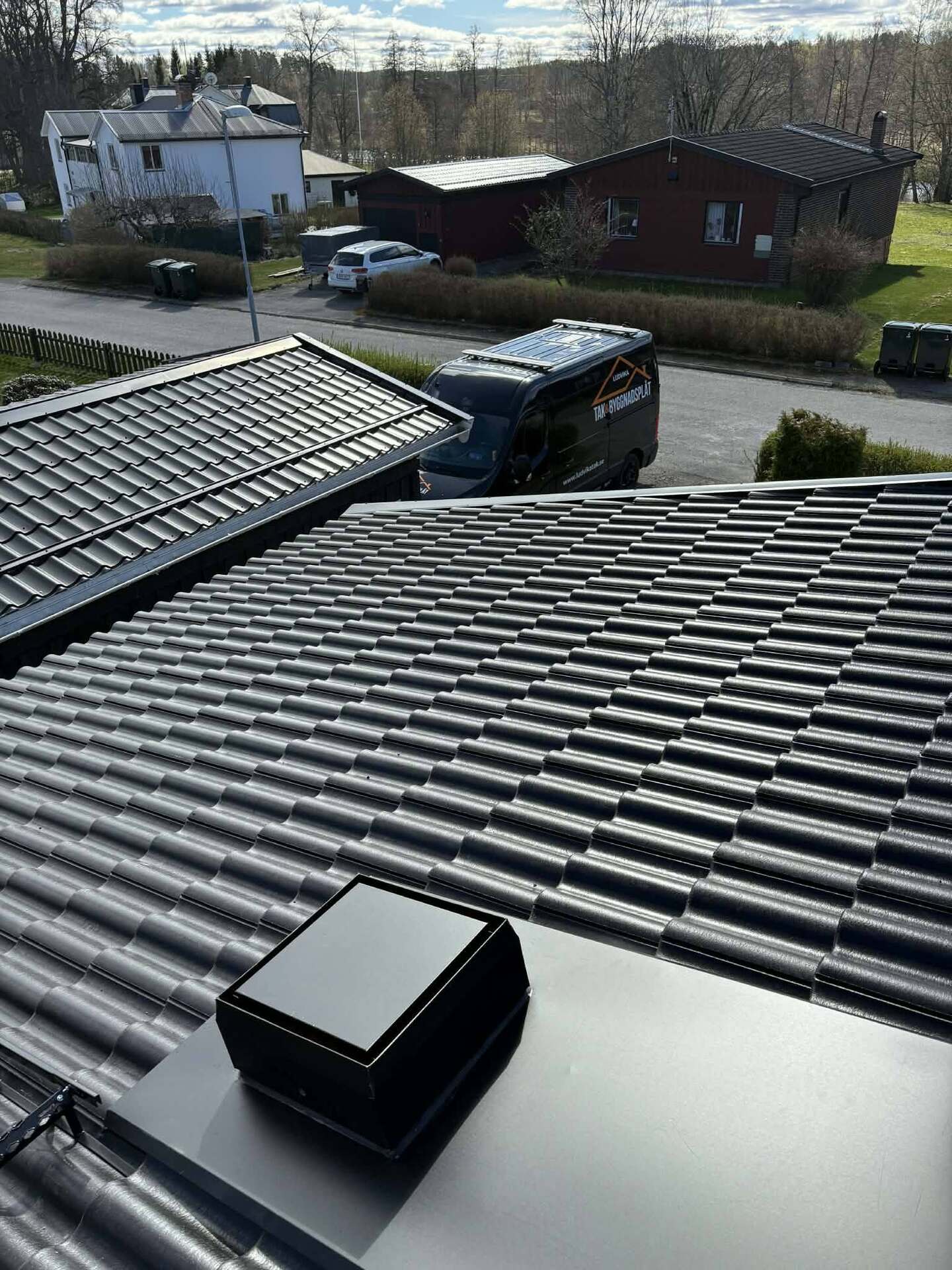 Företagsbild på Ludvika Tak & Byggnadsplåt – Ett takföretag i Ludvika