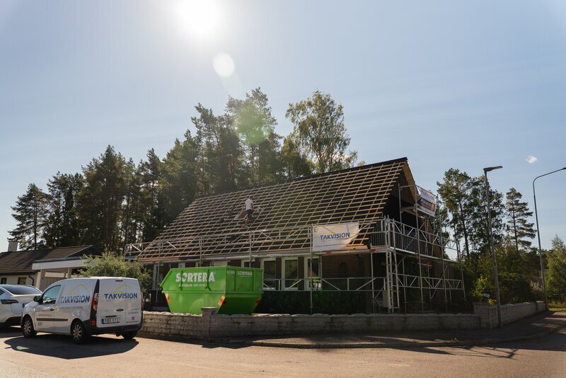 Företagsbild på Takvision Sverige AB – En takläggare i Örebro län