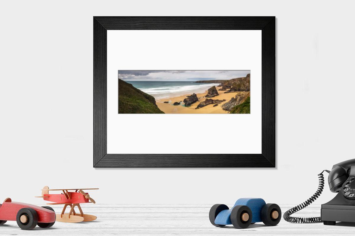 Shown hanging in a room: Modern 14"x12" (36x31cm)