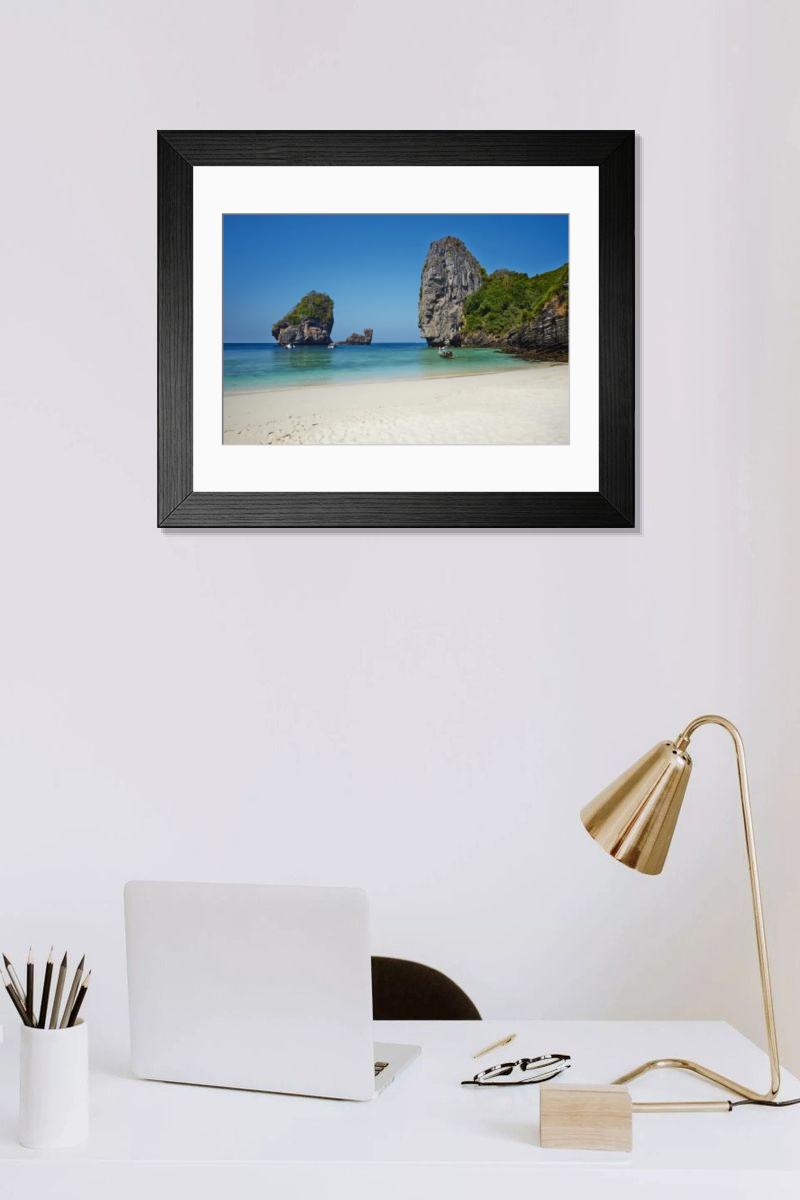 Shown hanging in a room: Modern 14"x12" (36x31cm)