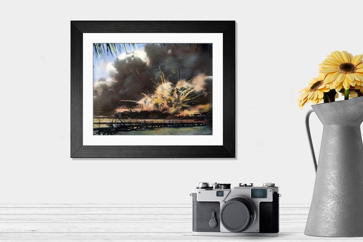 Shown hanging in a room: Modern 14"x12" (36x31cm)