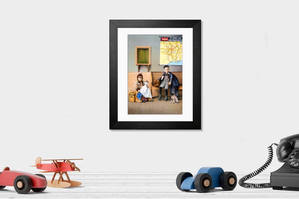 Shown hanging in a room: Modern 14"x12" (36x31cm)