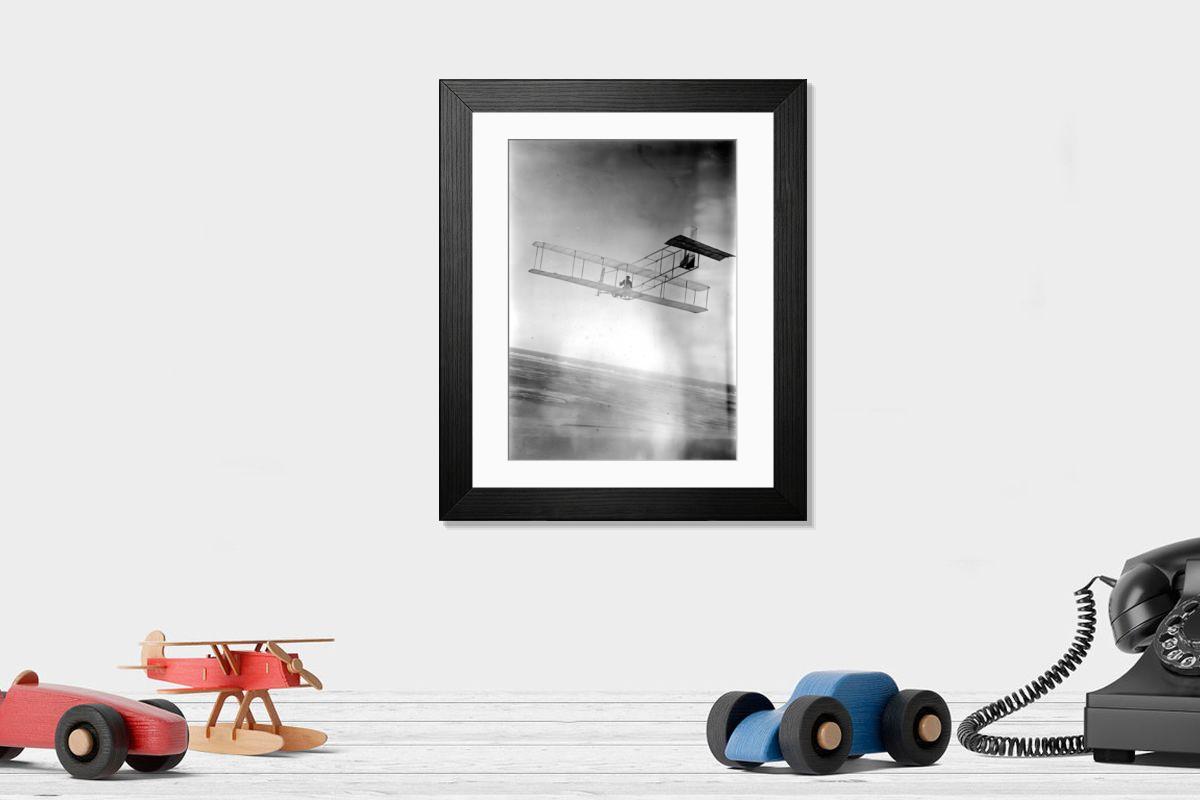 Shown hanging in a room: Modern 14"x12" (36x31cm)