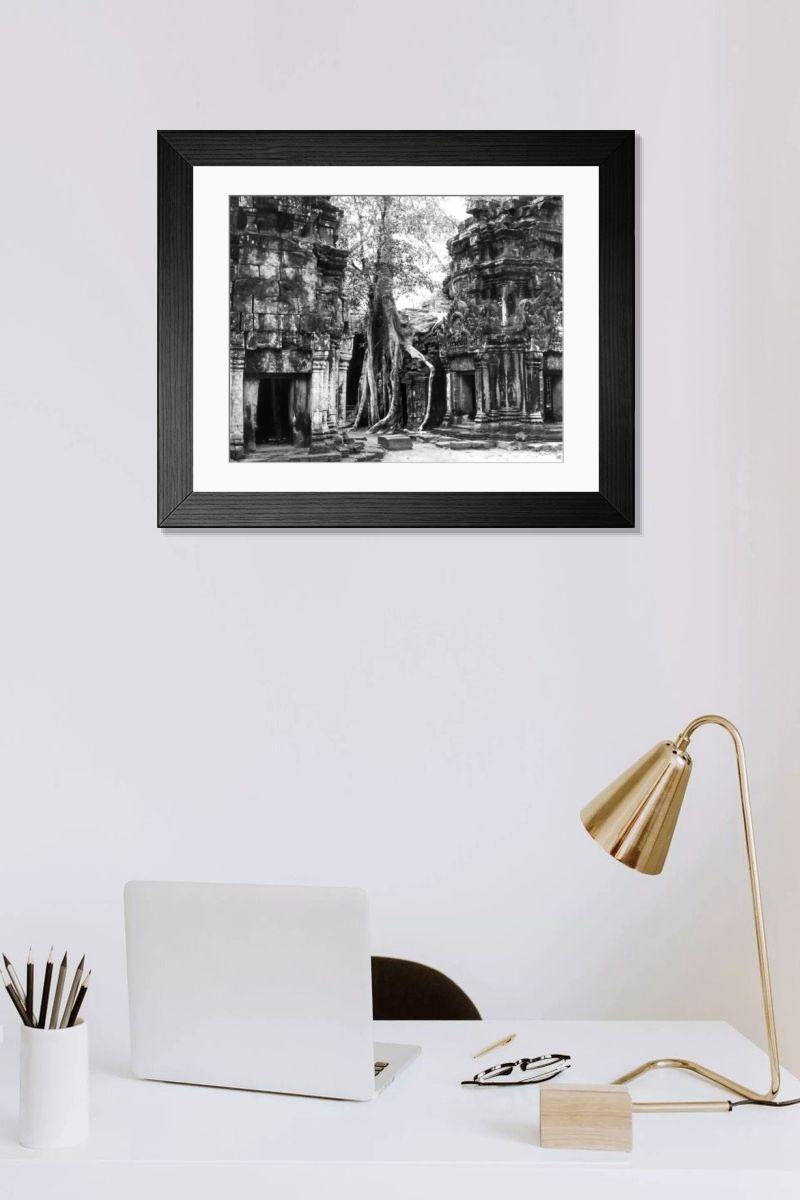 Shown hanging in a room: Modern 14"x12" (36x31cm)