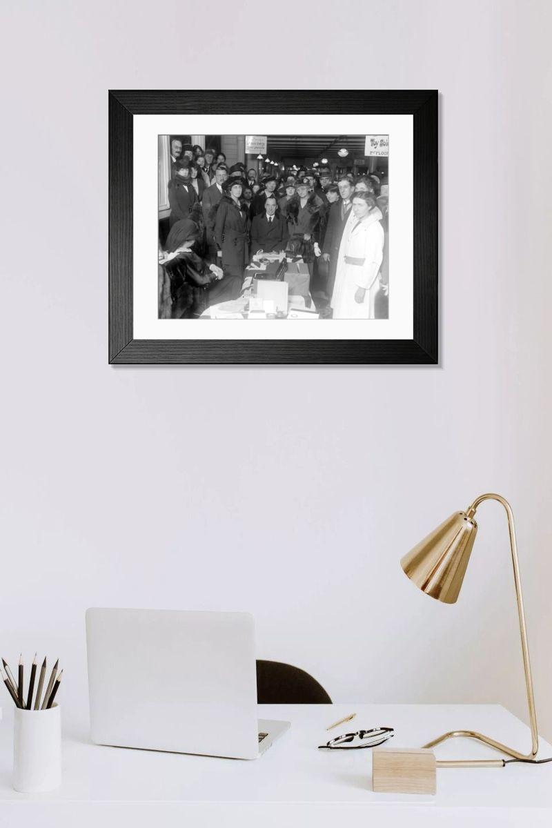 Shown hanging in a room: Modern 14"x12" (36x31cm)