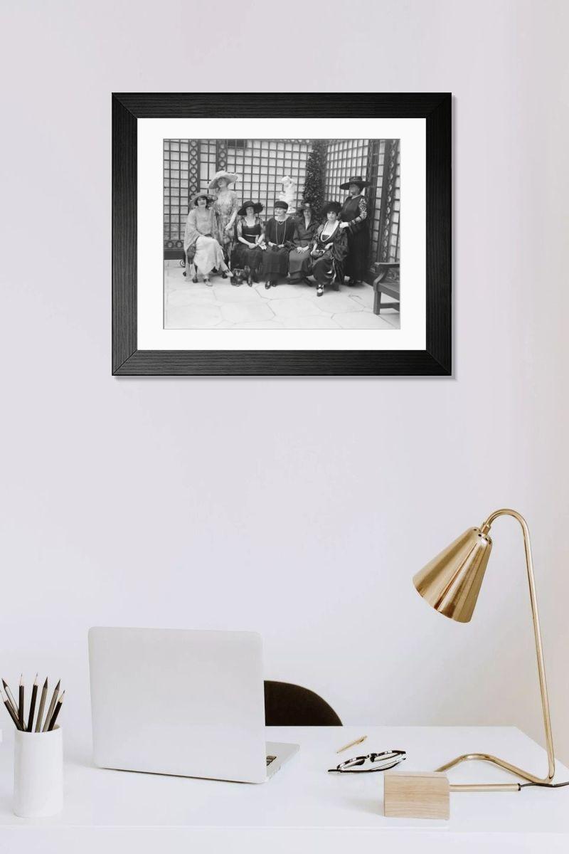 Shown hanging in a room: Modern 14"x12" (36x31cm)
