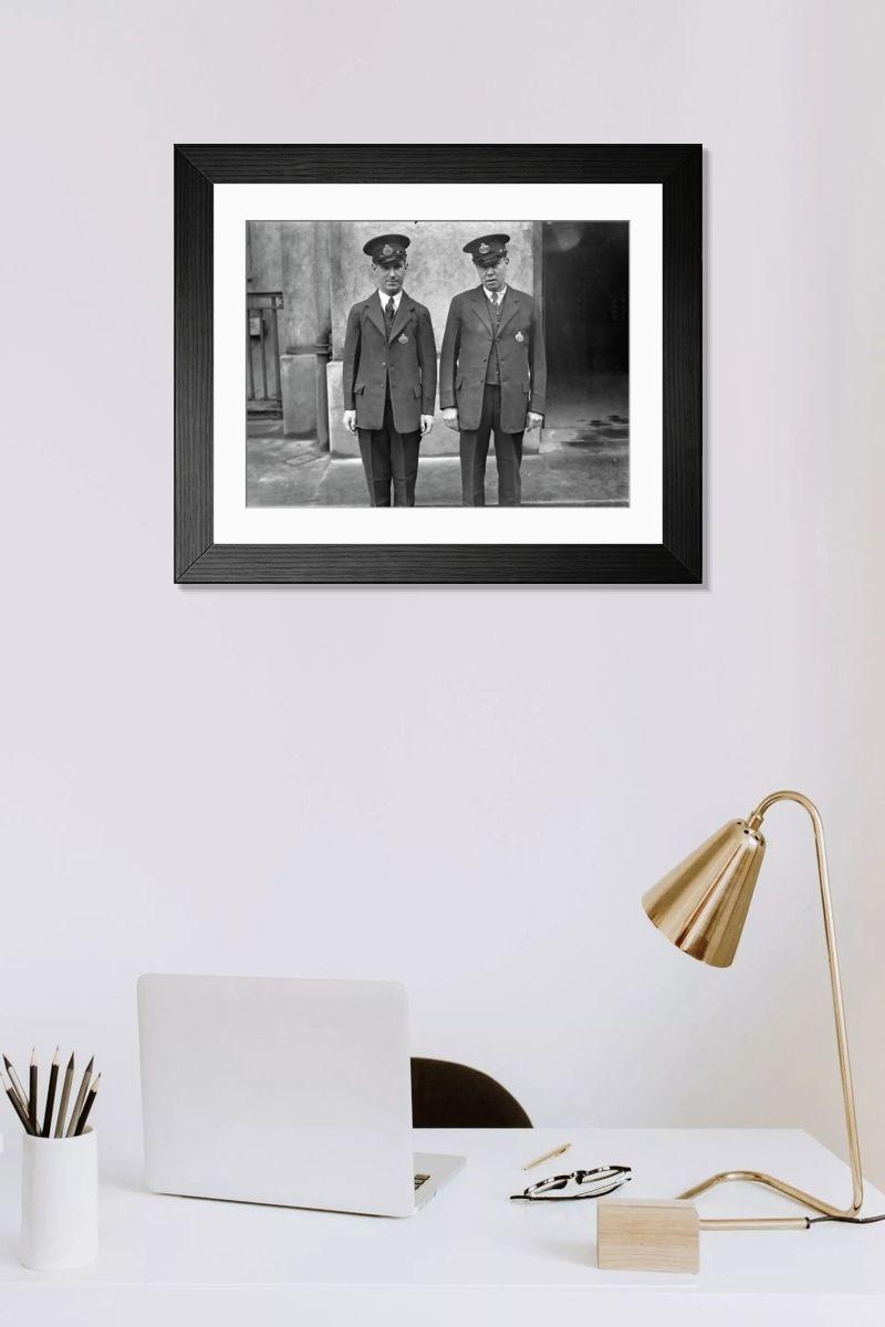 Shown hanging in a room: Modern 14"x12" (36x31cm)