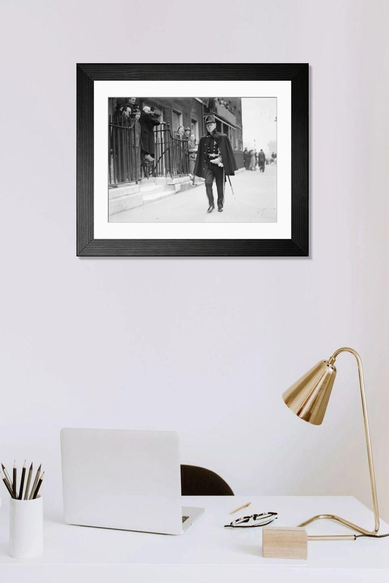 Shown hanging in a room: Modern 14"x12" (36x31cm)