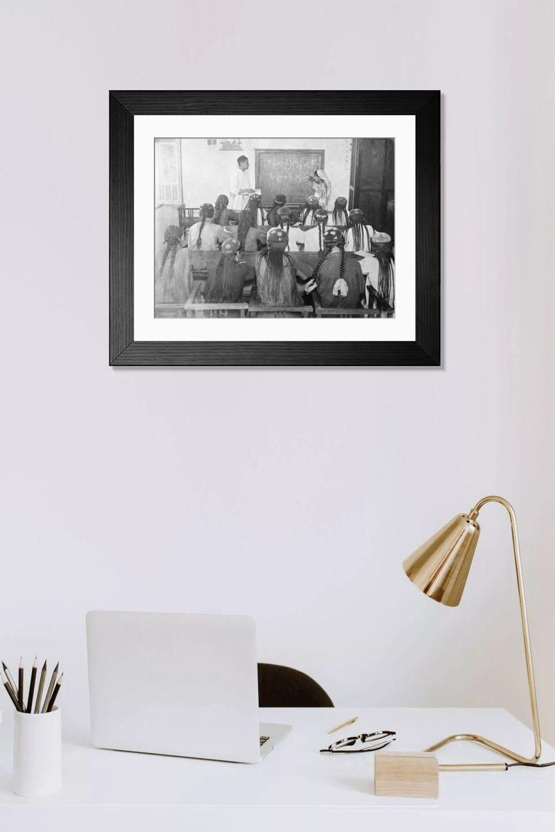 Shown hanging in a room: Modern 14"x12" (36x31cm)