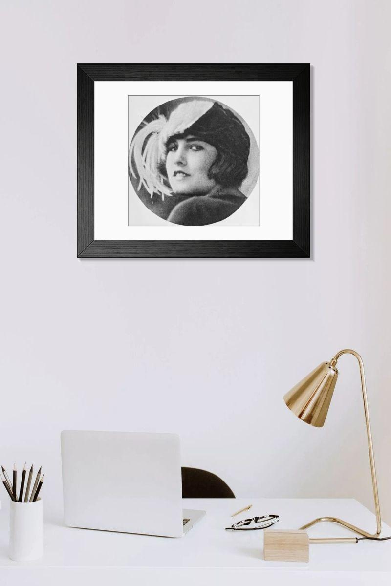Shown hanging in a room: Modern 14"x12" (36x31cm)