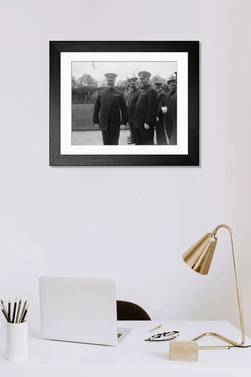 Shown hanging in a room: Modern 14"x12" (36x31cm)
