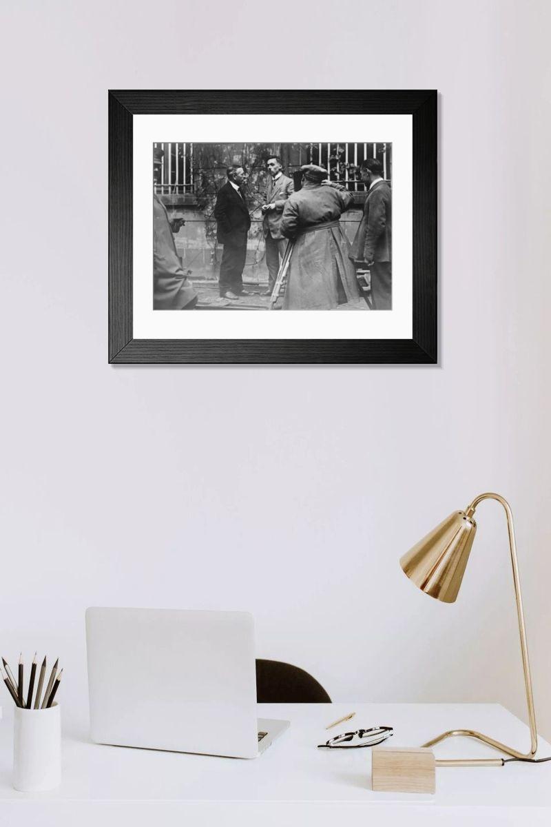 Shown hanging in a room: Modern 14"x12" (36x31cm)