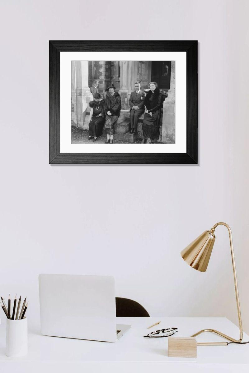Shown hanging in a room: Modern 14"x12" (36x31cm)