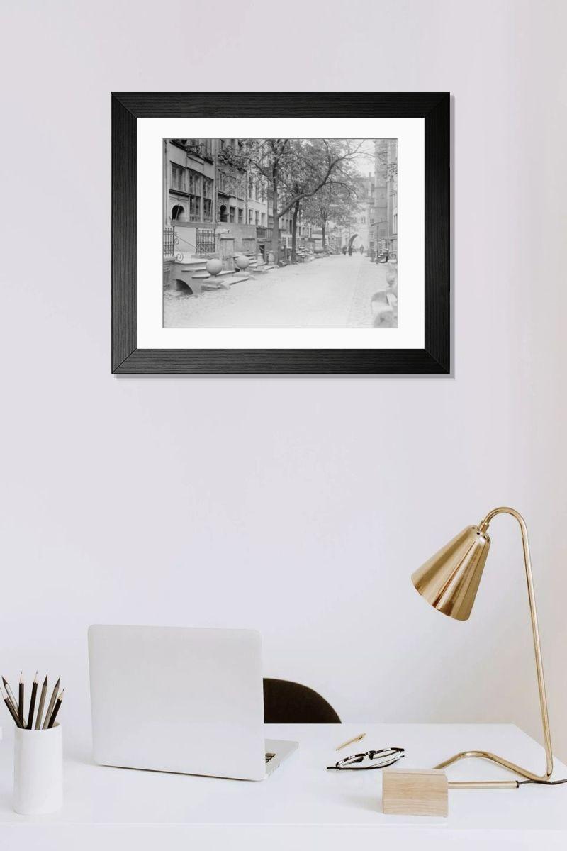 Shown hanging in a room: Modern 14"x12" (36x31cm)