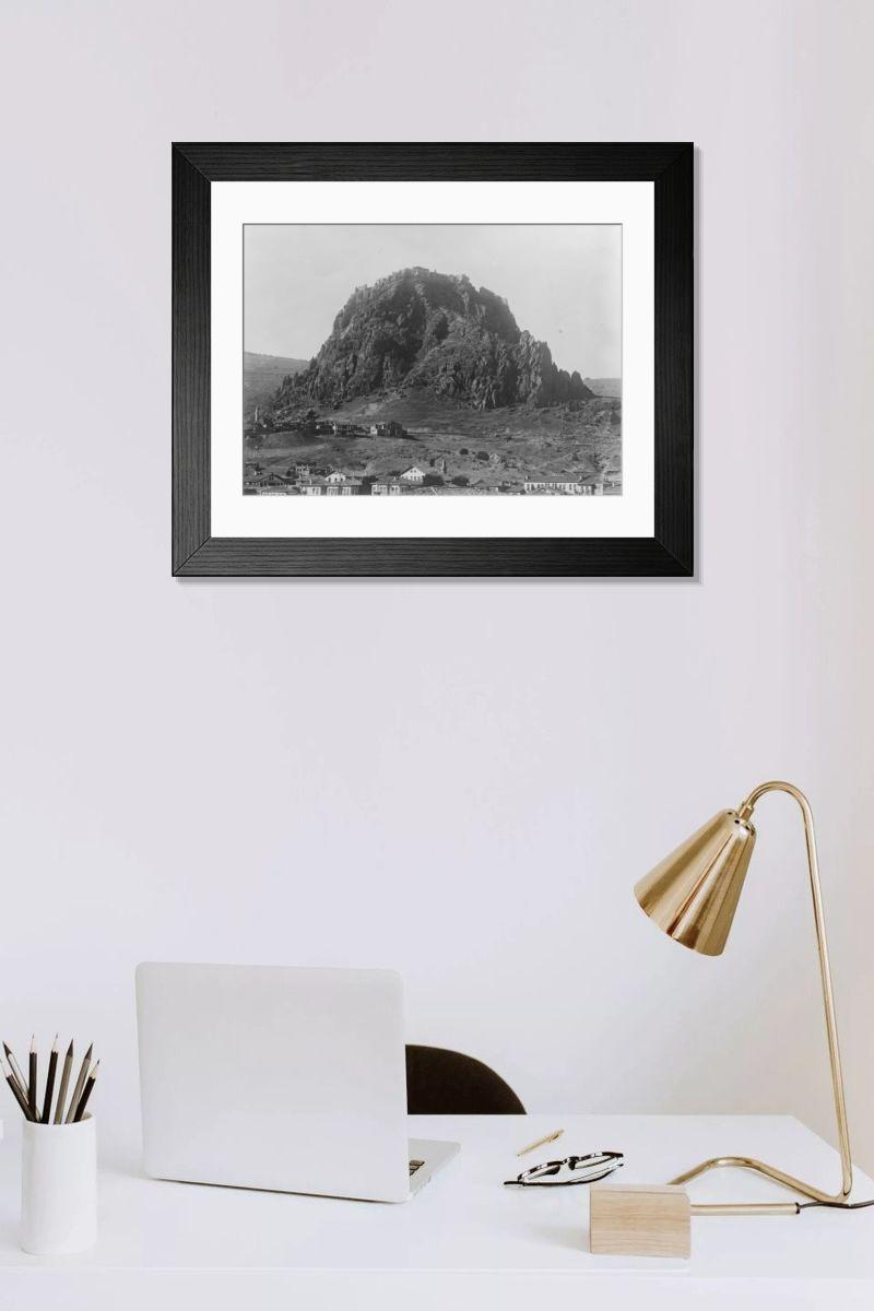 Shown hanging in a room: Modern 14"x12" (36x31cm)